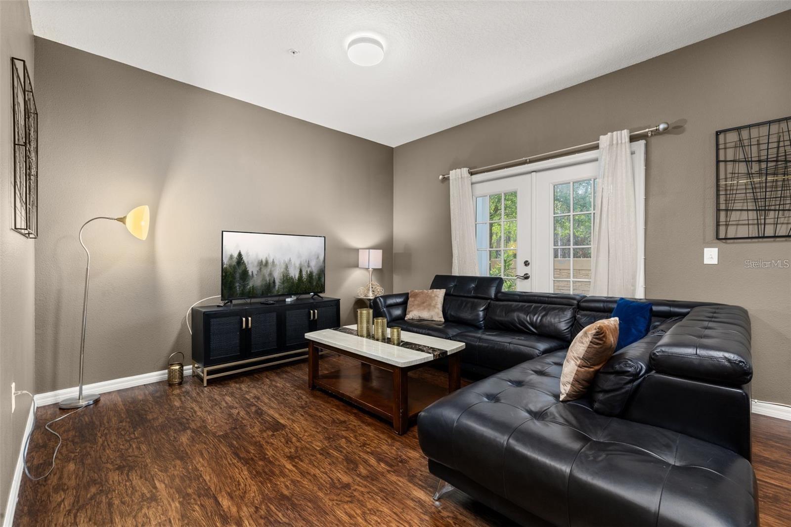 WEST LUCAYA VILLAGE - Residential Lease