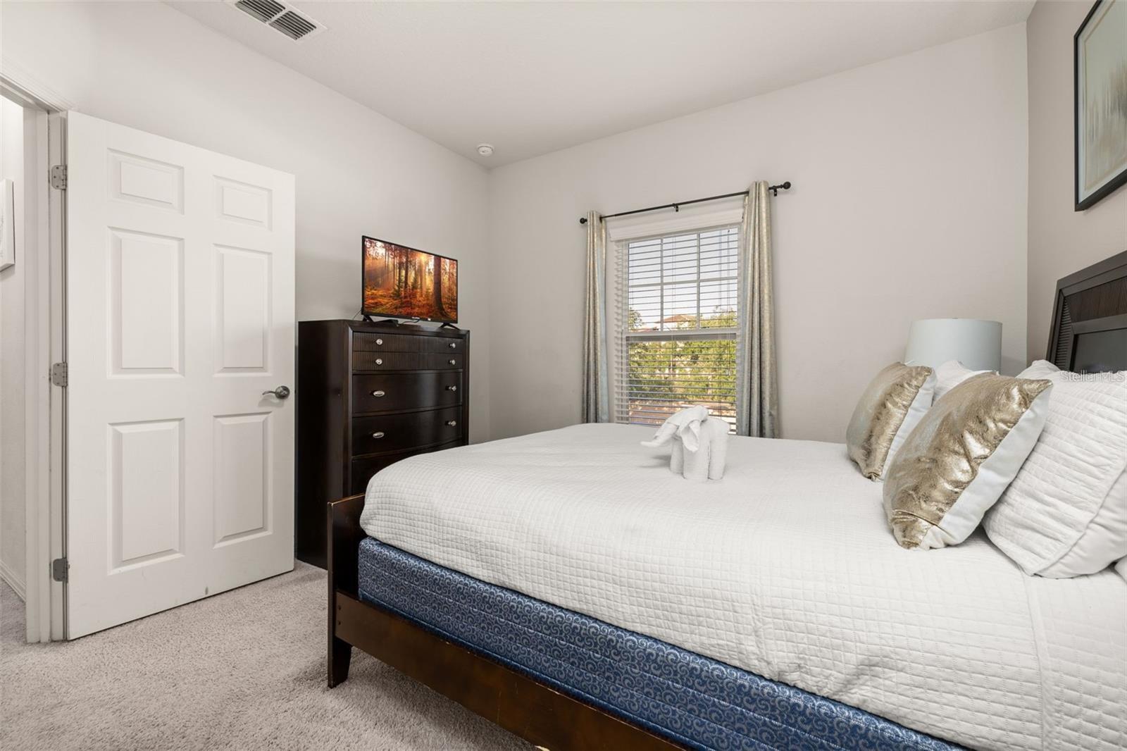 WEST LUCAYA VILLAGE - Residential Lease