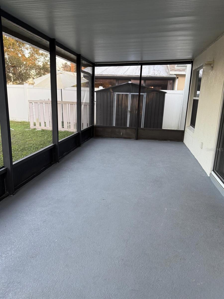 STONE CRK - Residential