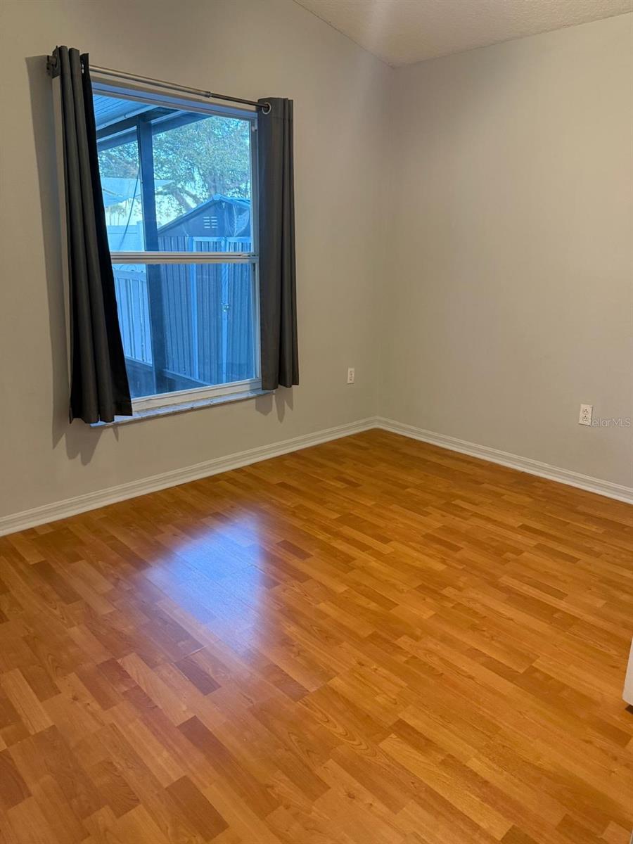 STONE CRK - Residential