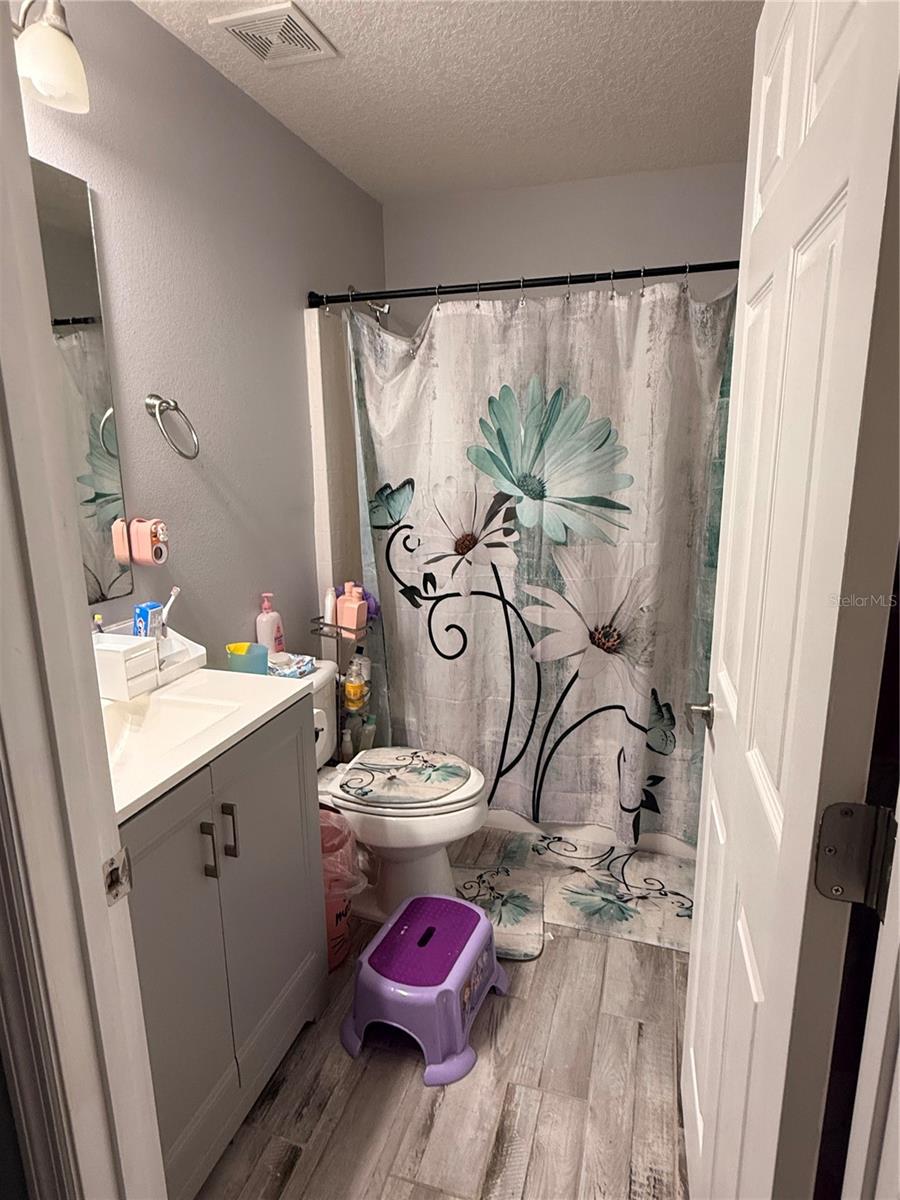 GROVELAND EAGLE PINES - Residential