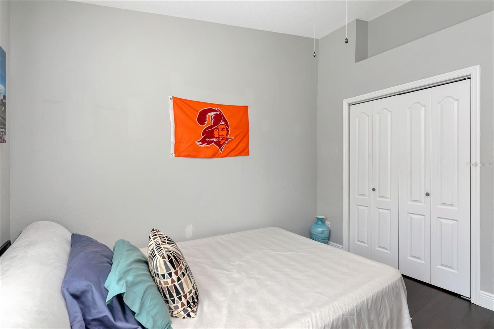 CEDAR HOLLOW CONDO TOWNH - Residential