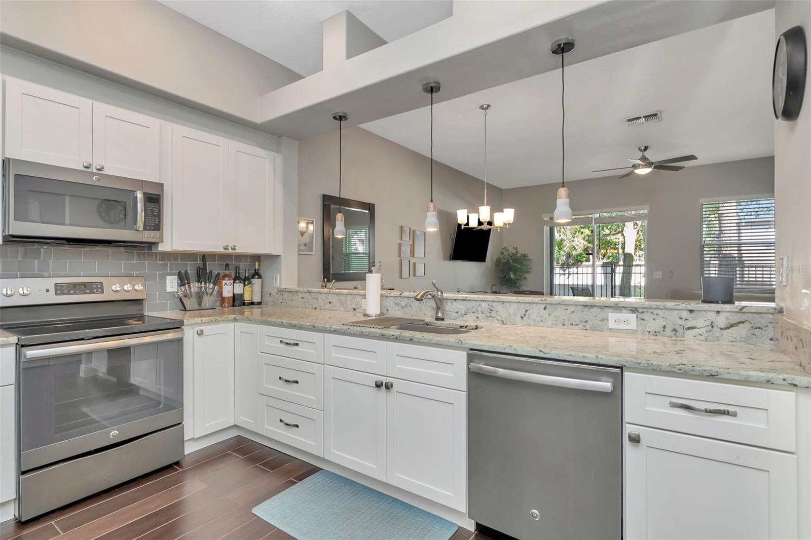 CEDAR HOLLOW CONDO TOWNH - Residential