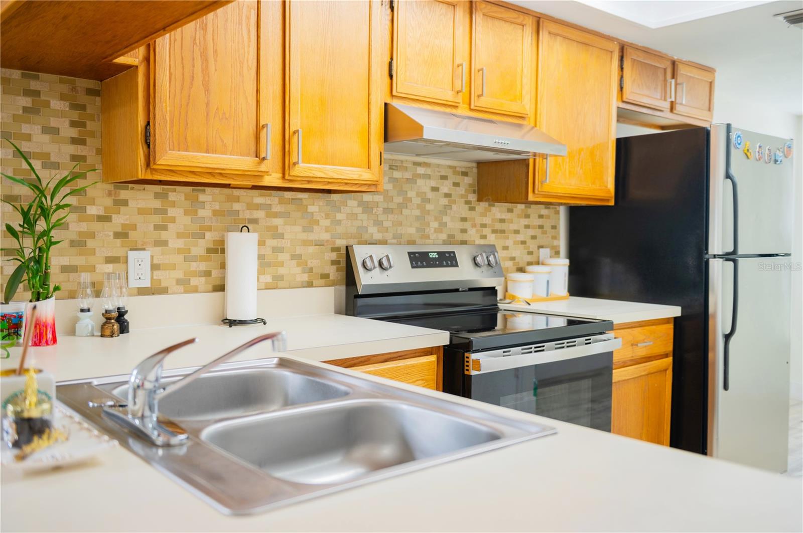 CASCADE OAKS - Residential