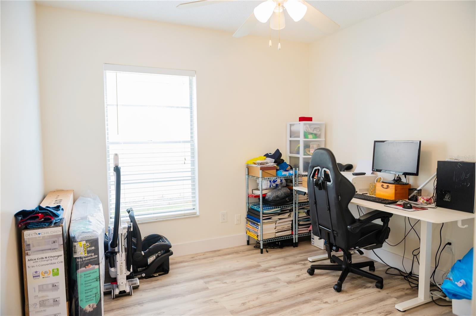 CASCADE OAKS - Residential