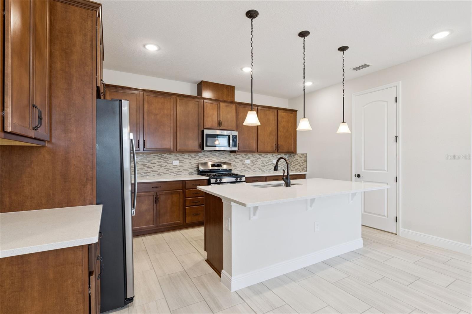 SPRING CREEK - Residential