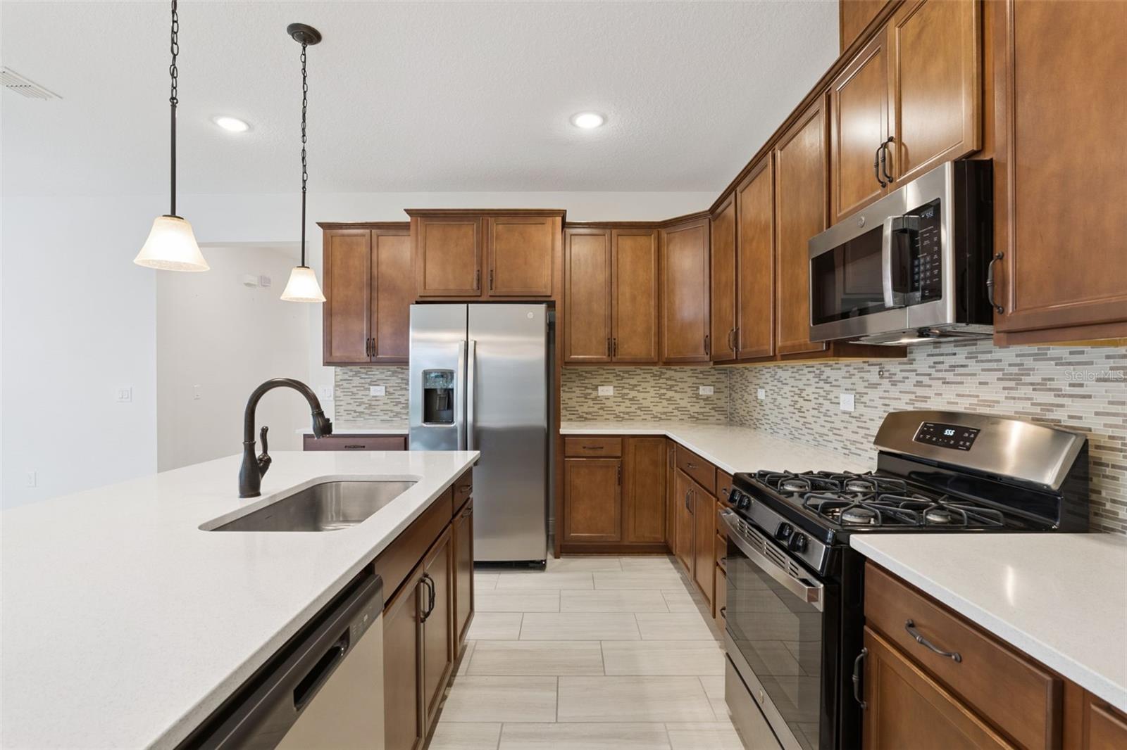 SPRING CREEK - Residential