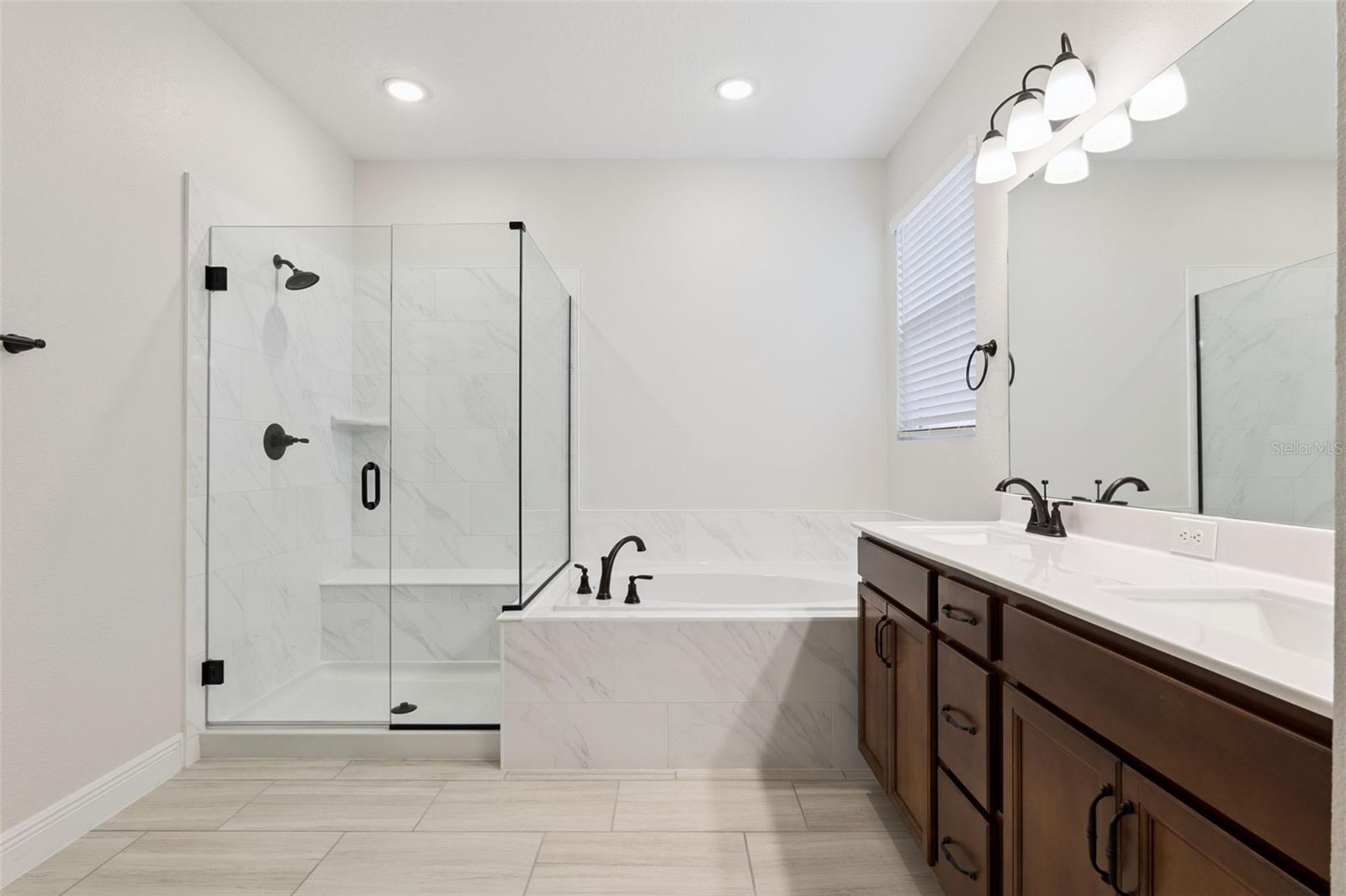 SPRING CREEK - Residential