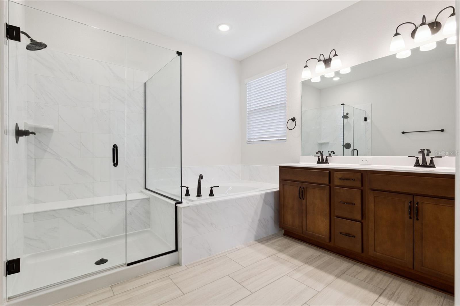 SPRING CREEK - Residential