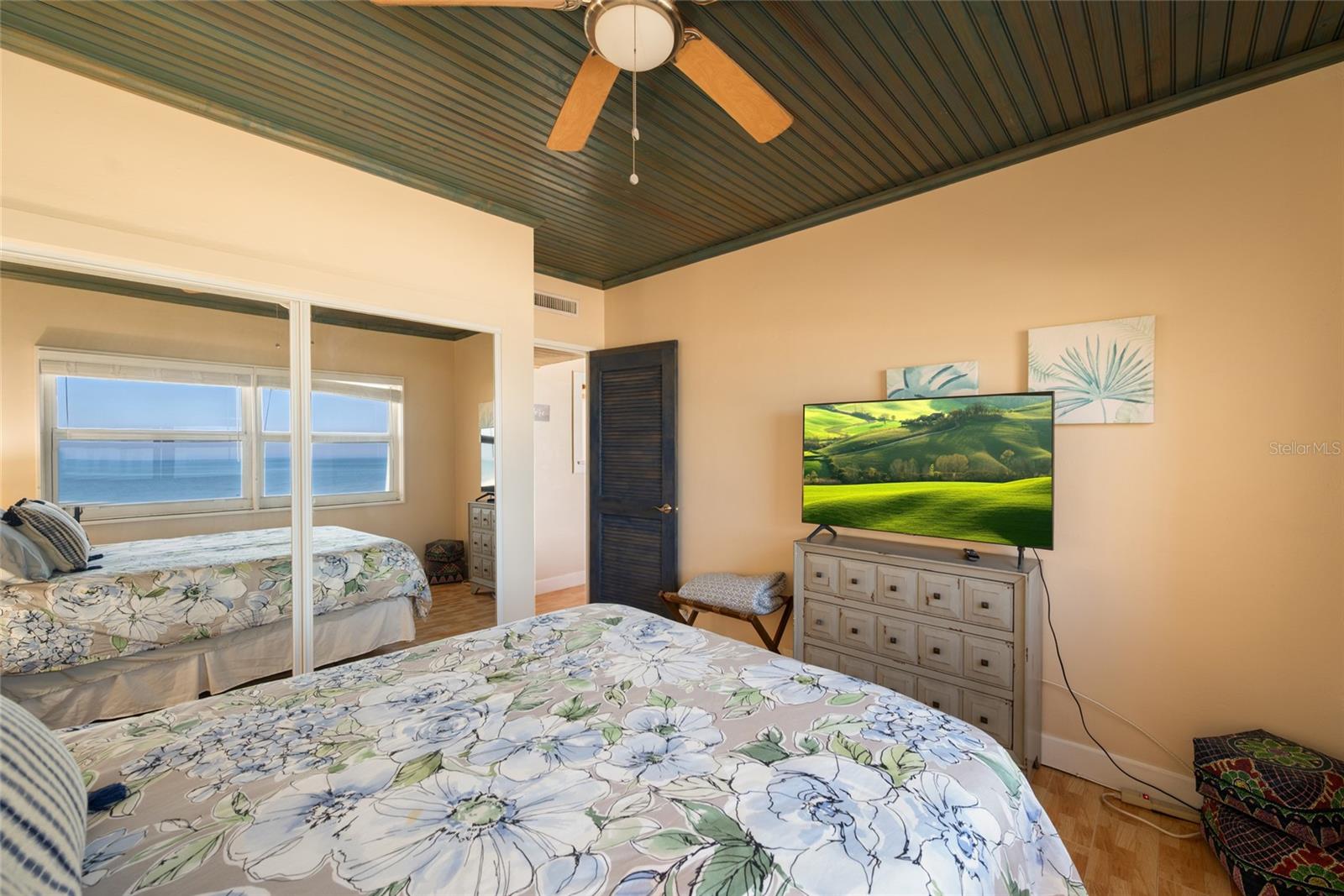 REGATTA BEACH CLUB CONDO - Residential