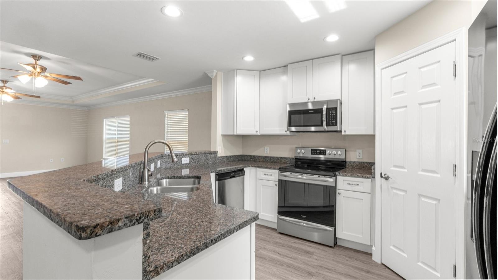 OAK VIEW VILLAGE PH II - Residential