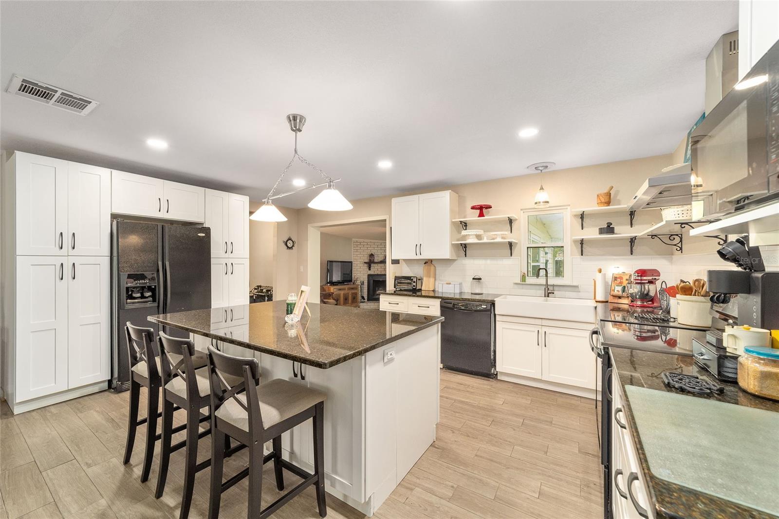 FORE ACRES FIRST ADD - Residential