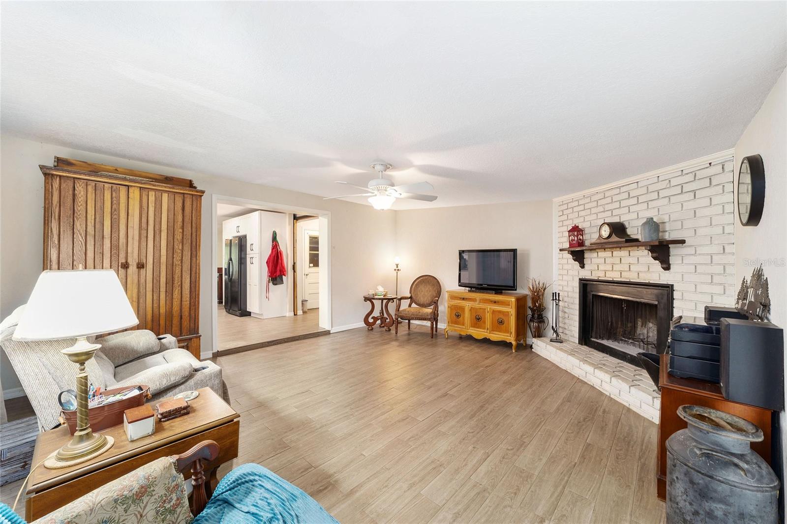 FORE ACRES FIRST ADD - Residential