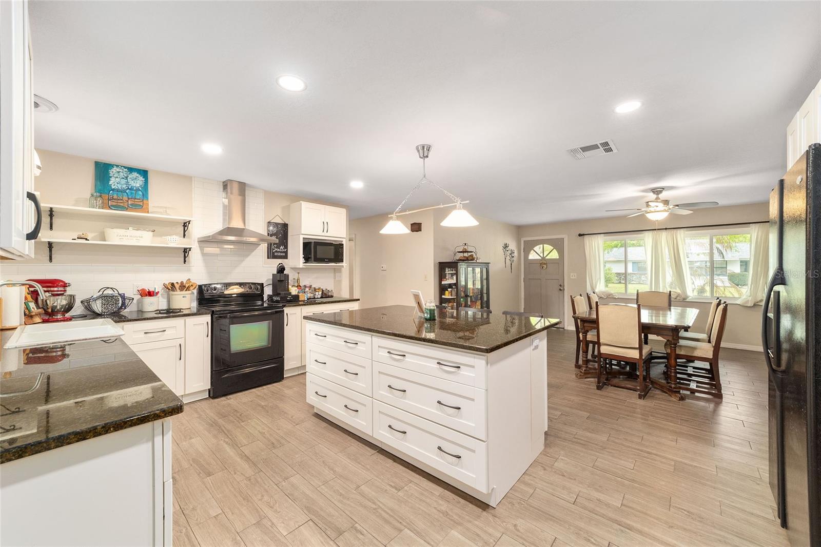 FORE ACRES FIRST ADD - Residential