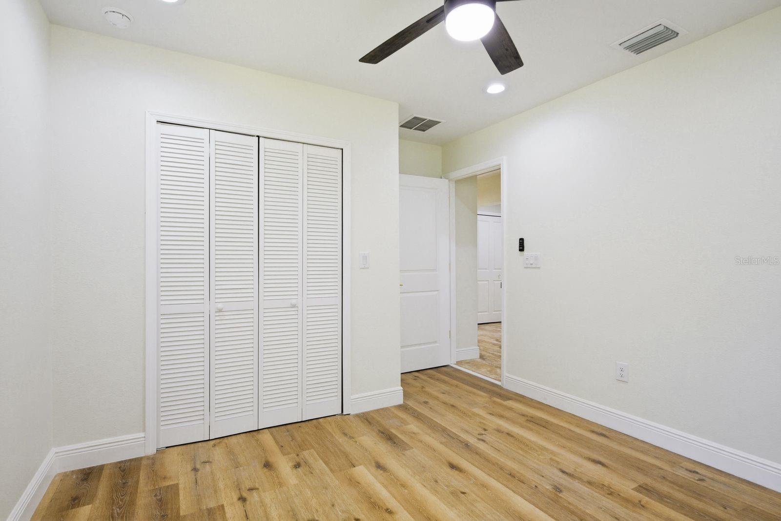 OAKLAND HILLS - Residential