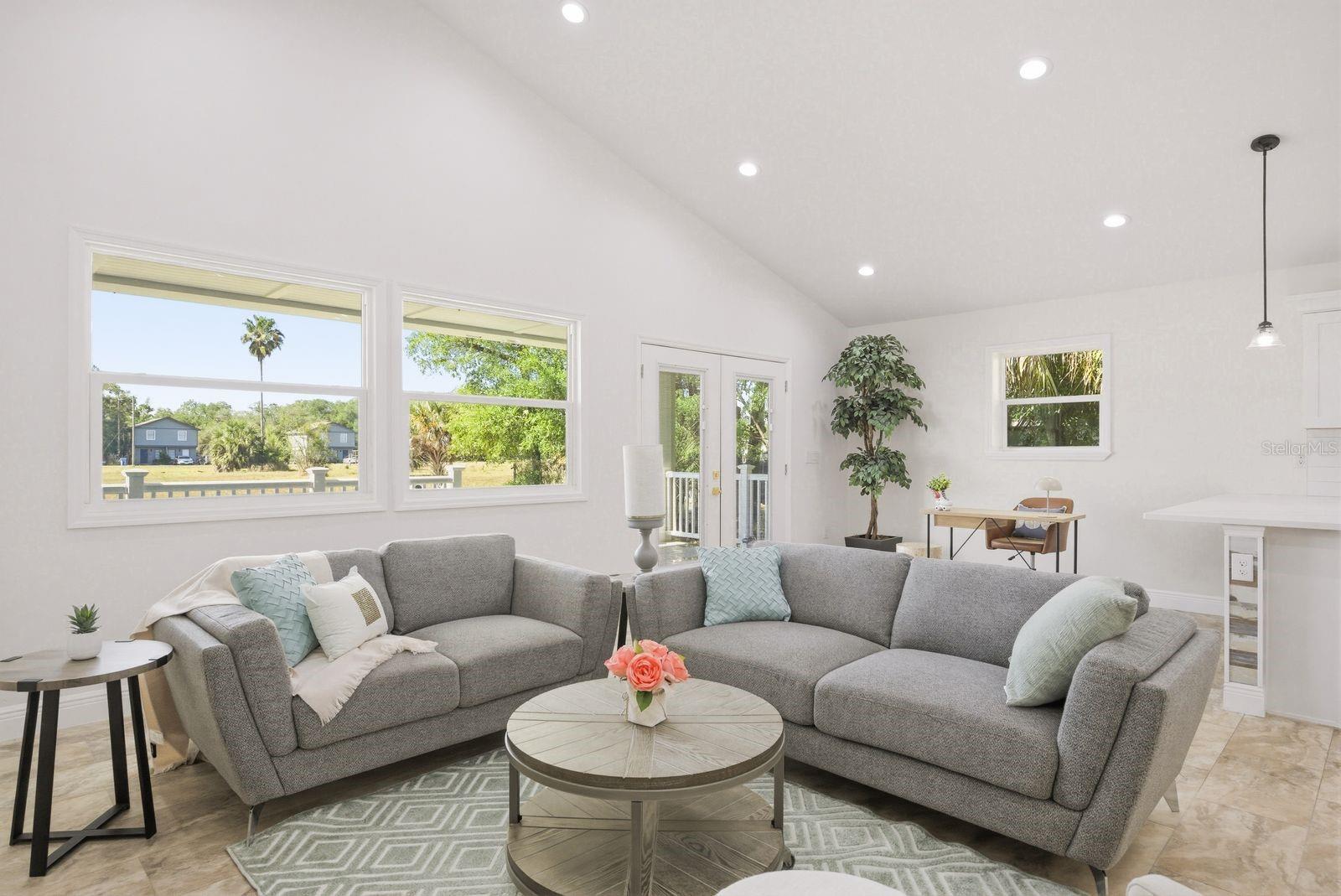 OAKLAND HILLS - Residential