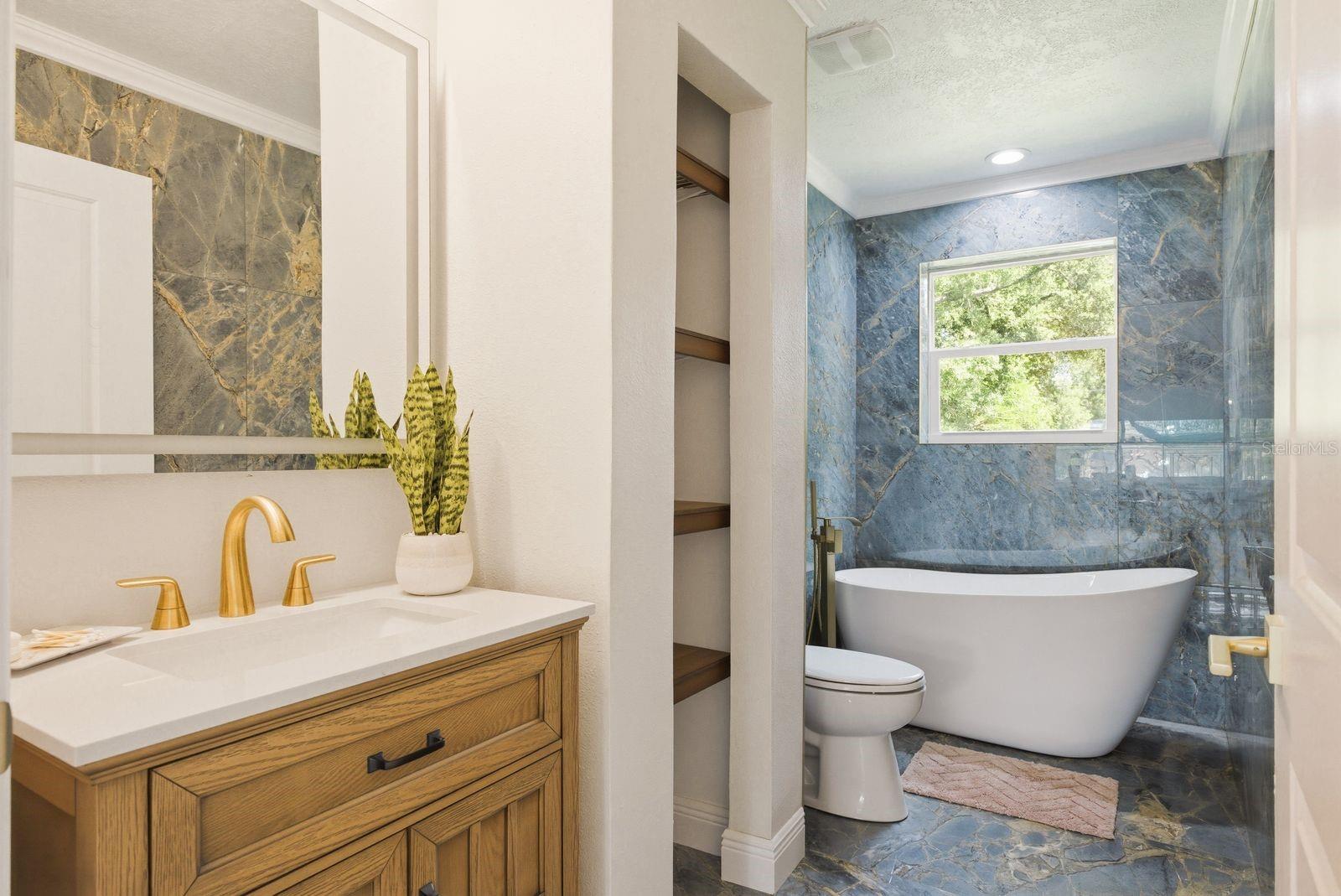 OAKLAND HILLS - Residential