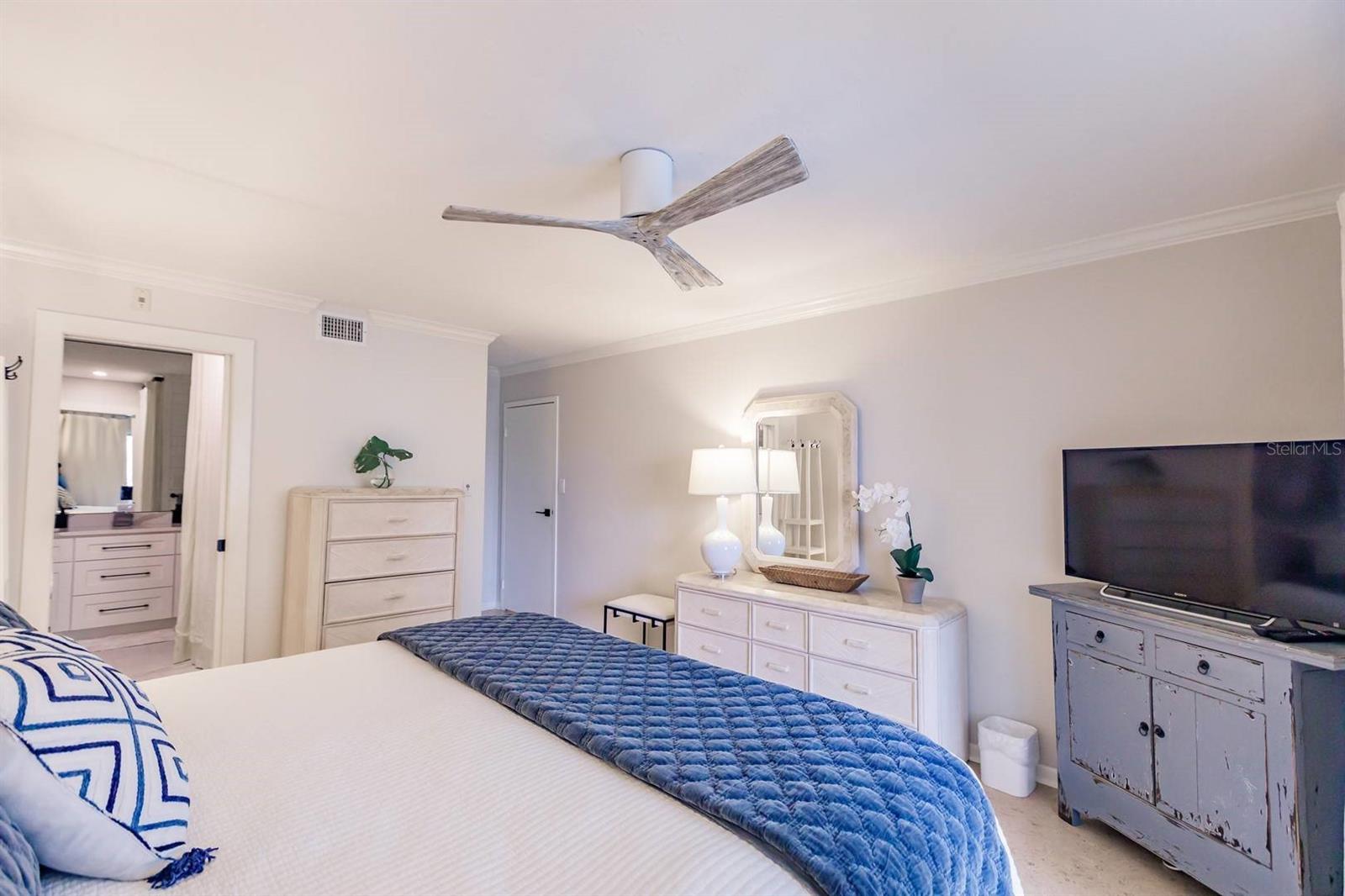 PEPPERTREE BAY IV - Residential Lease