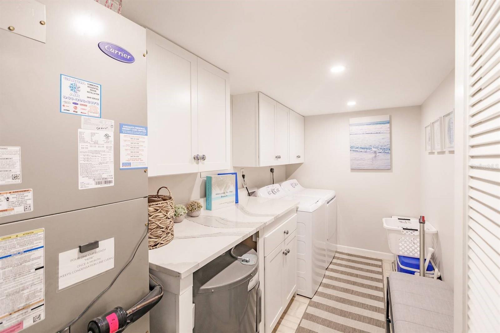 PEPPERTREE BAY IV - Residential Lease