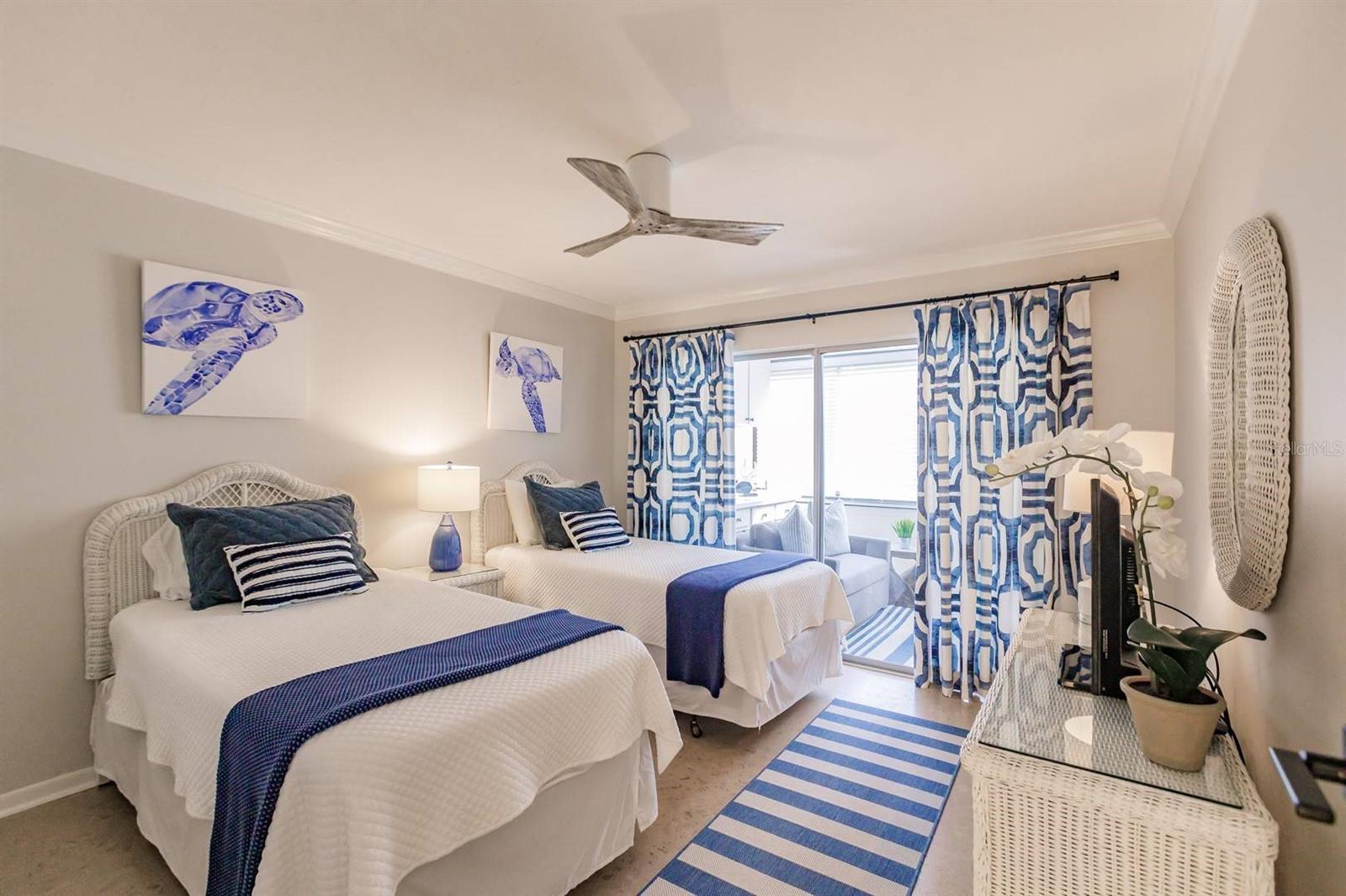 PEPPERTREE BAY IV - Residential Lease