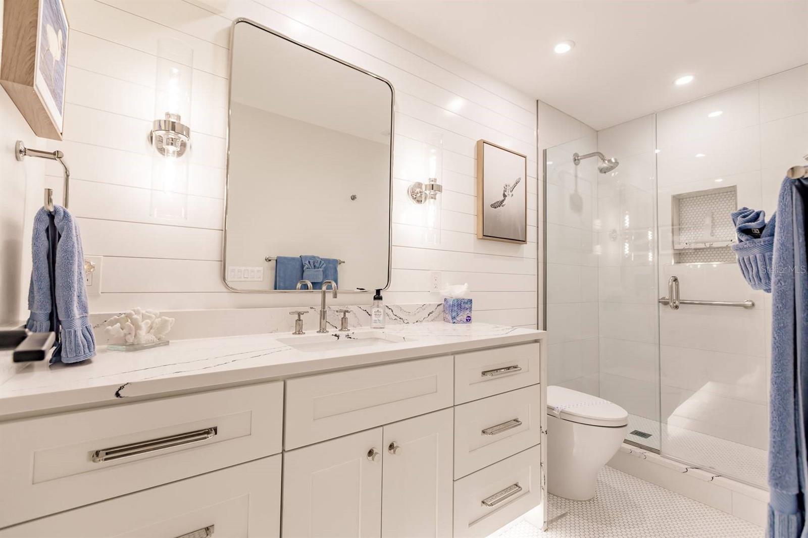 PEPPERTREE BAY IV - Residential Lease