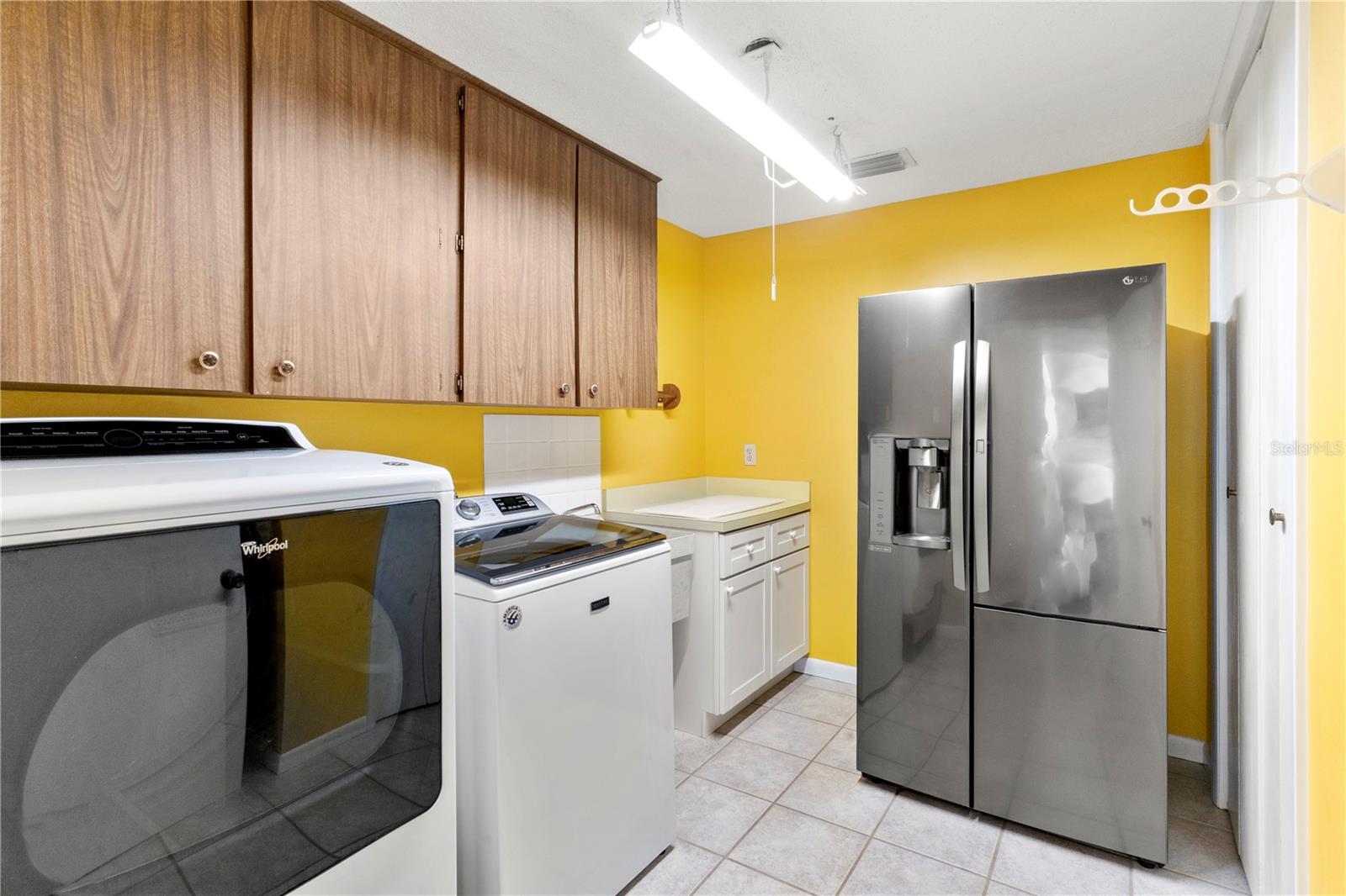 WHITFIELD COUNTRY CLUB ADD - Residential Lease