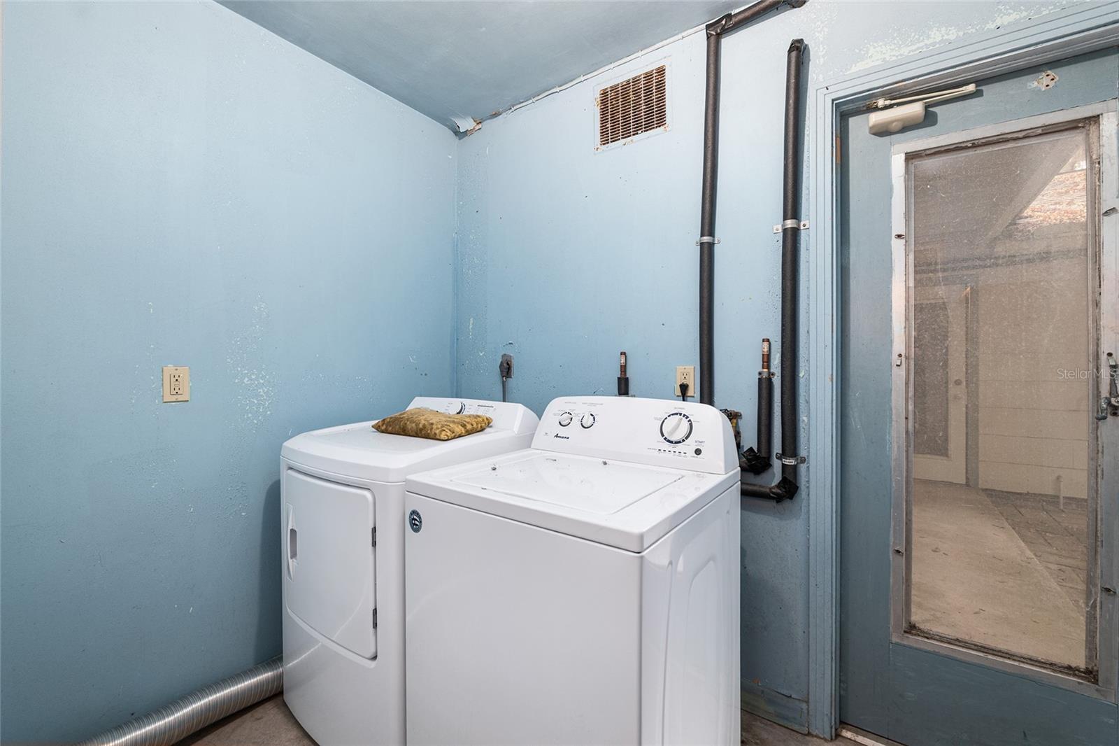 FINLEY HEIGHTS - Residential