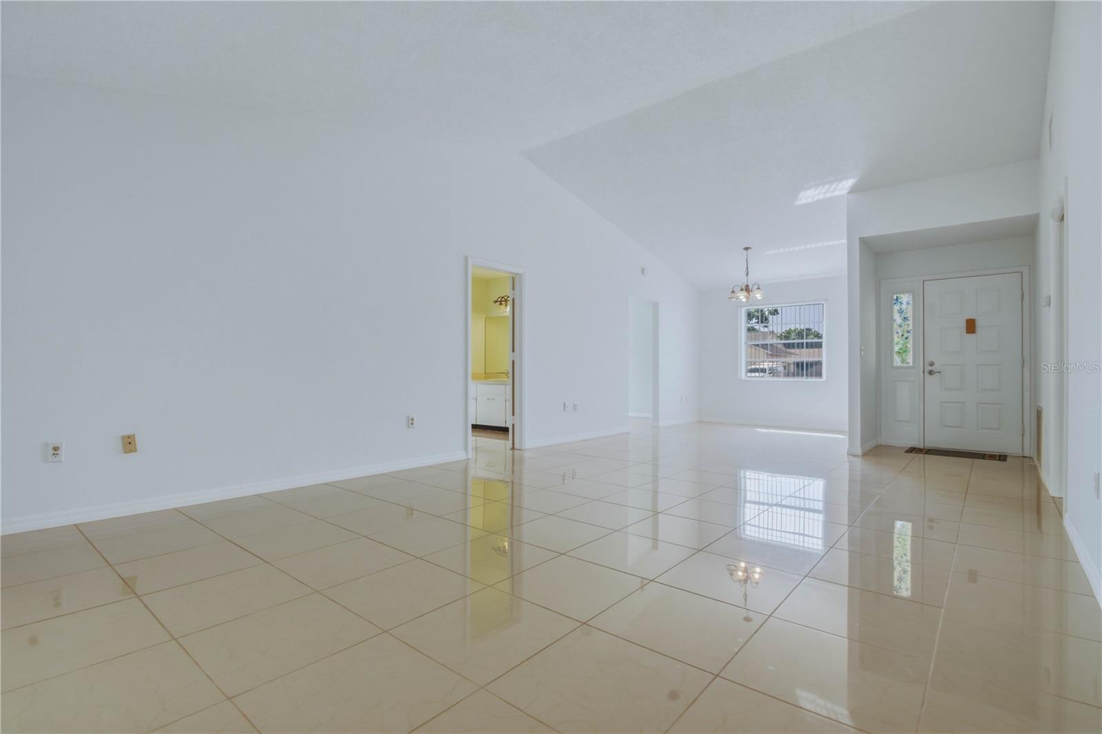 SEVEN SPGS HOMES - Residential