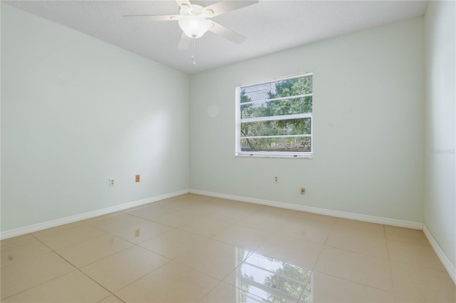 SEVEN SPGS HOMES - Residential