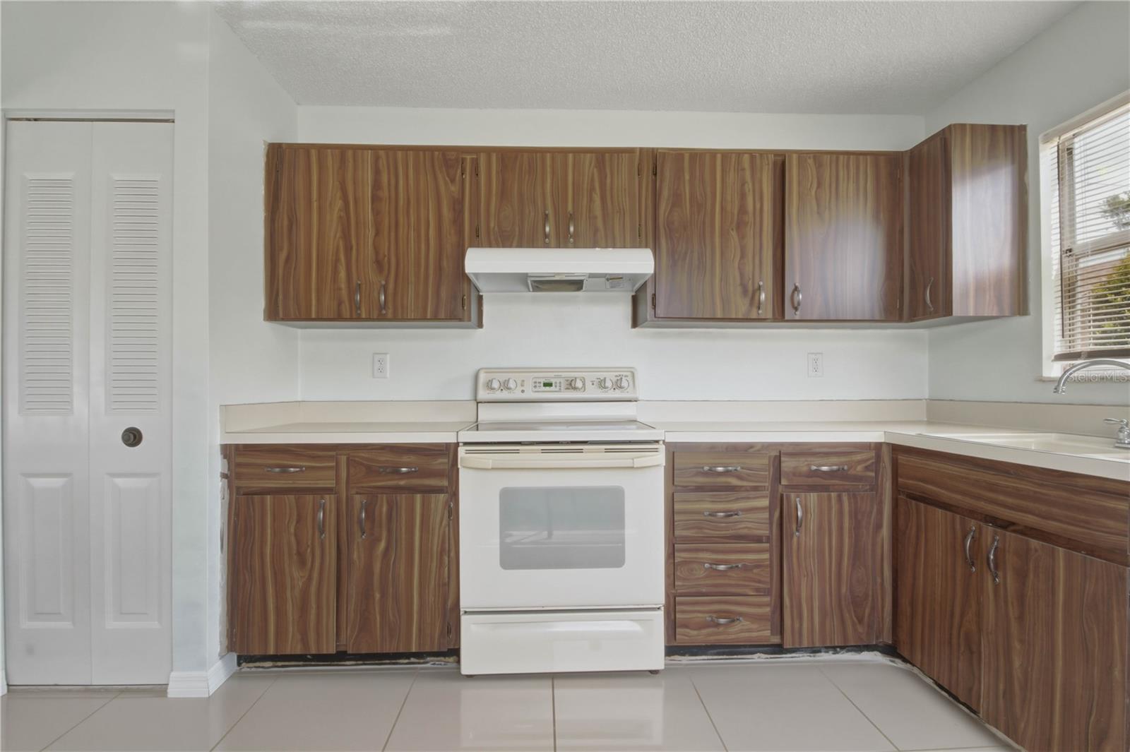 SEVEN SPGS HOMES - Residential