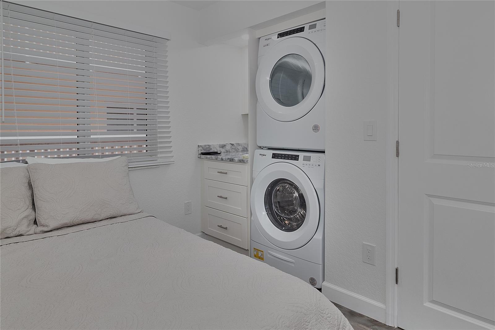 BEACH COTTAGE CONDO - Residential