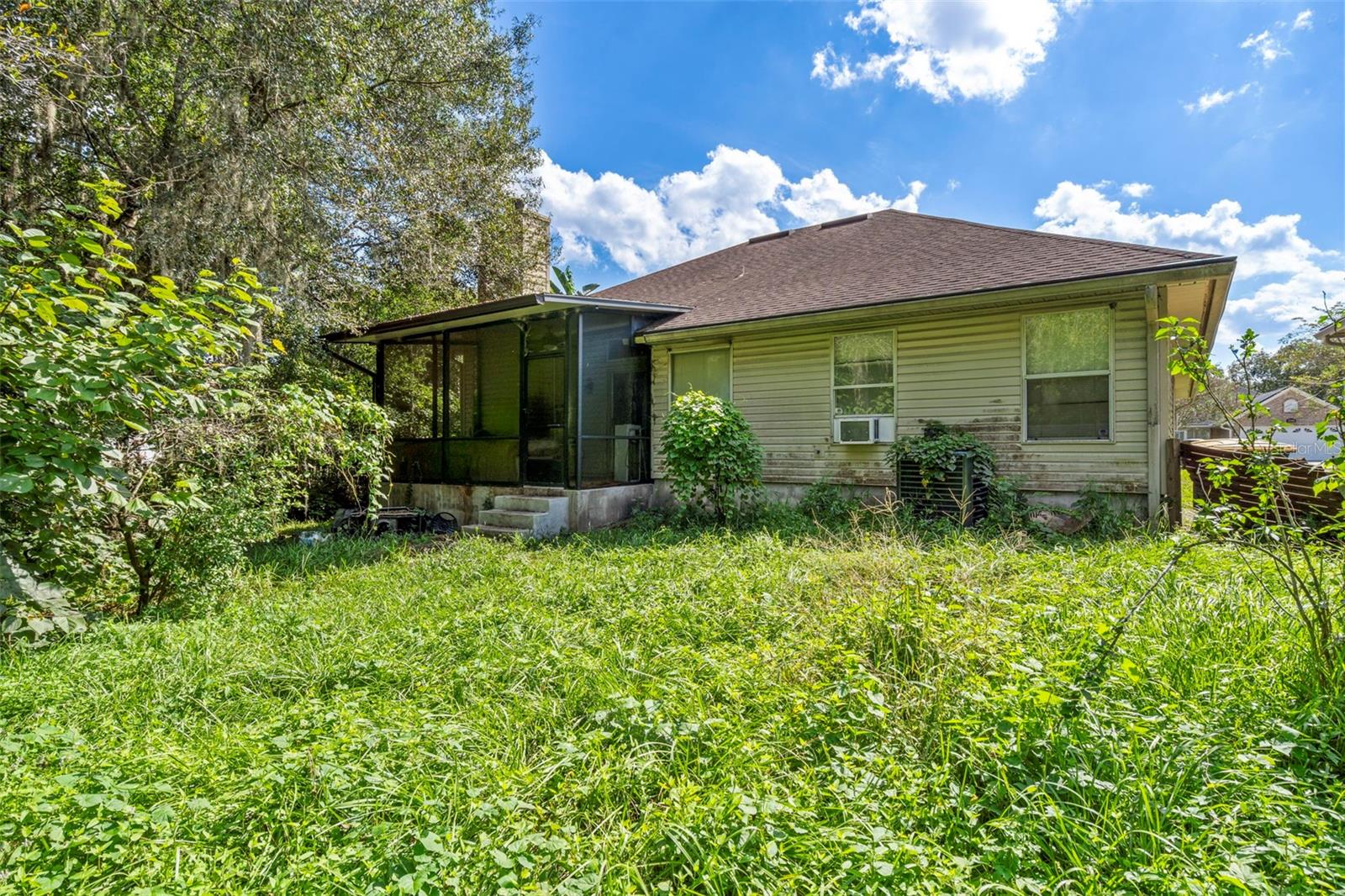 SWEETWATER CREEK - Residential