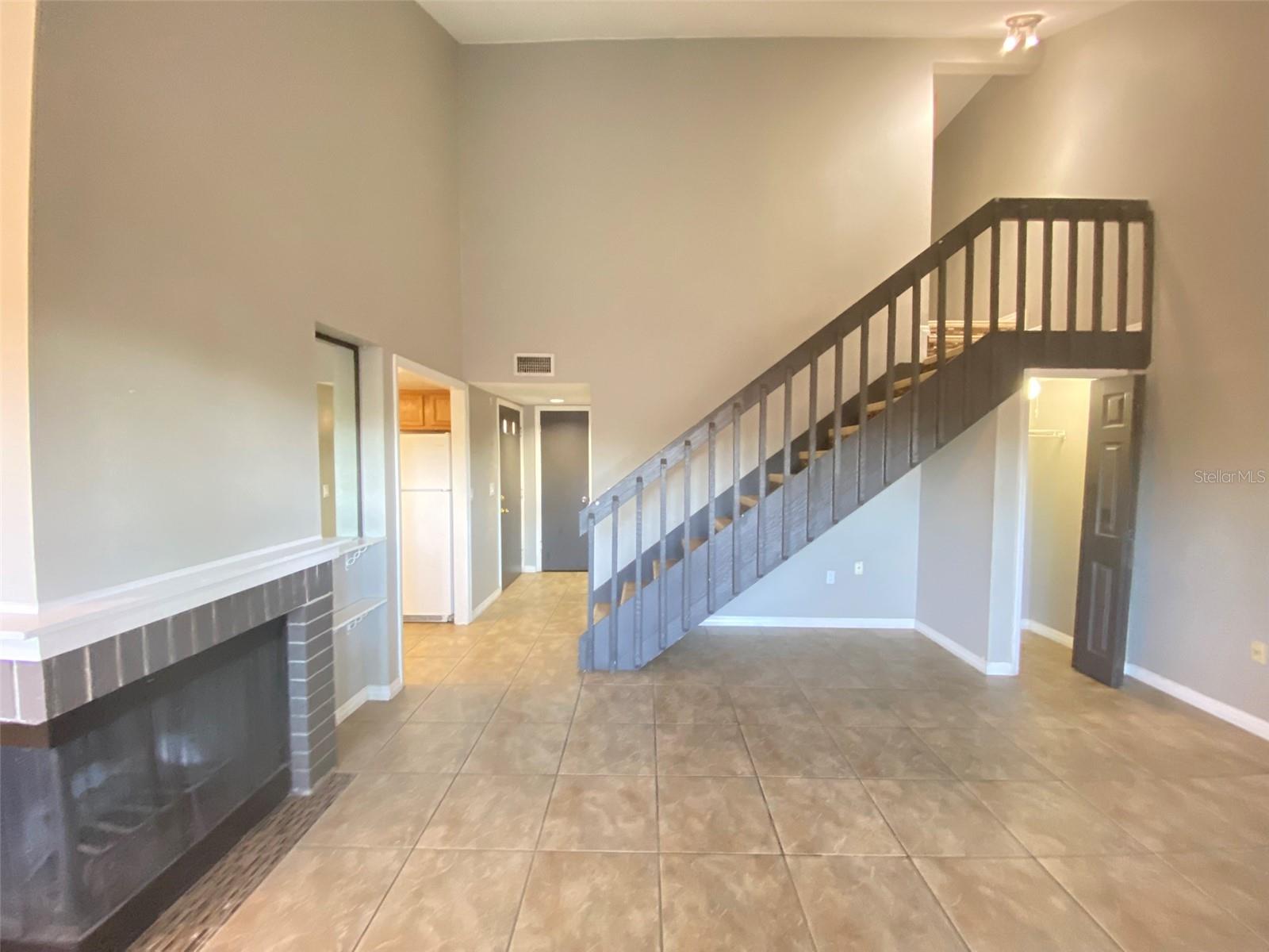 WINTER PARK VILLAS CONDO - Residential Lease