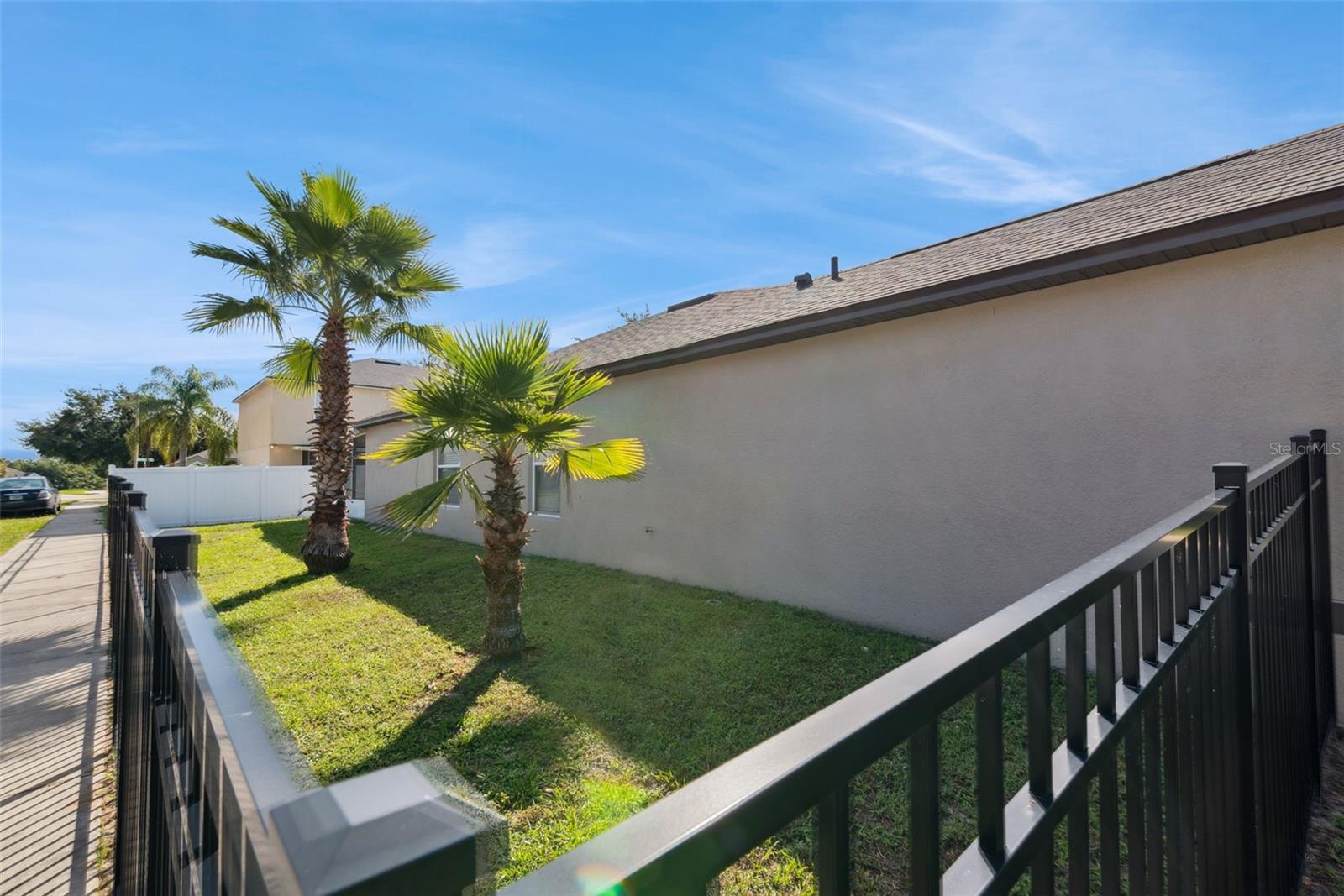 LEESBURG OVERLOOK AT LAKE GRIFFIN - Residential