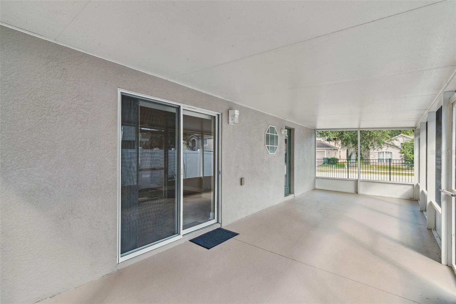 LEESBURG OVERLOOK AT LAKE GRIFFIN - Residential