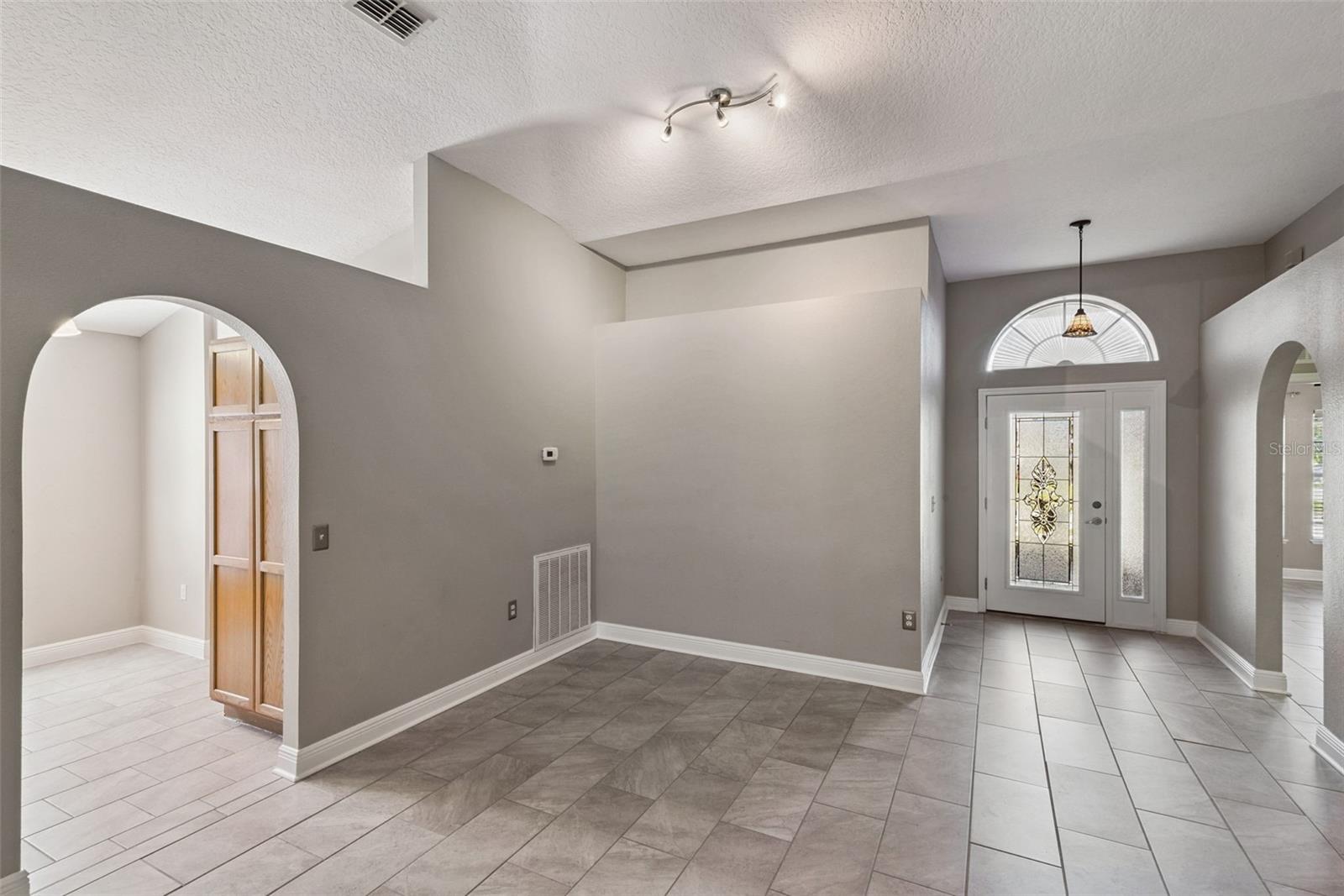 LEESBURG OVERLOOK AT LAKE GRIFFIN - Residential