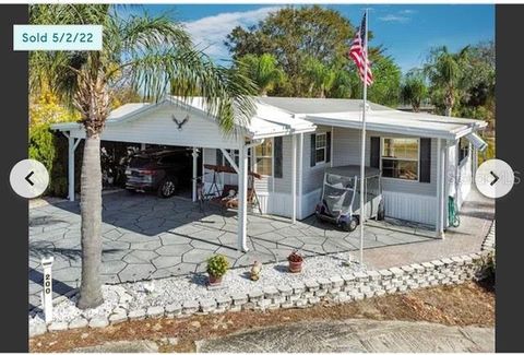 200 SKY CREST LOOP DAVENPORT FL 33837