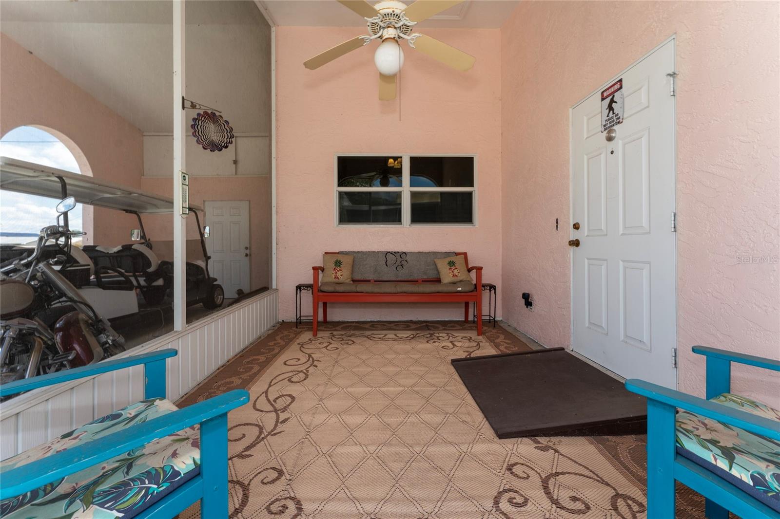 EAST VIEW PKWY - Residential