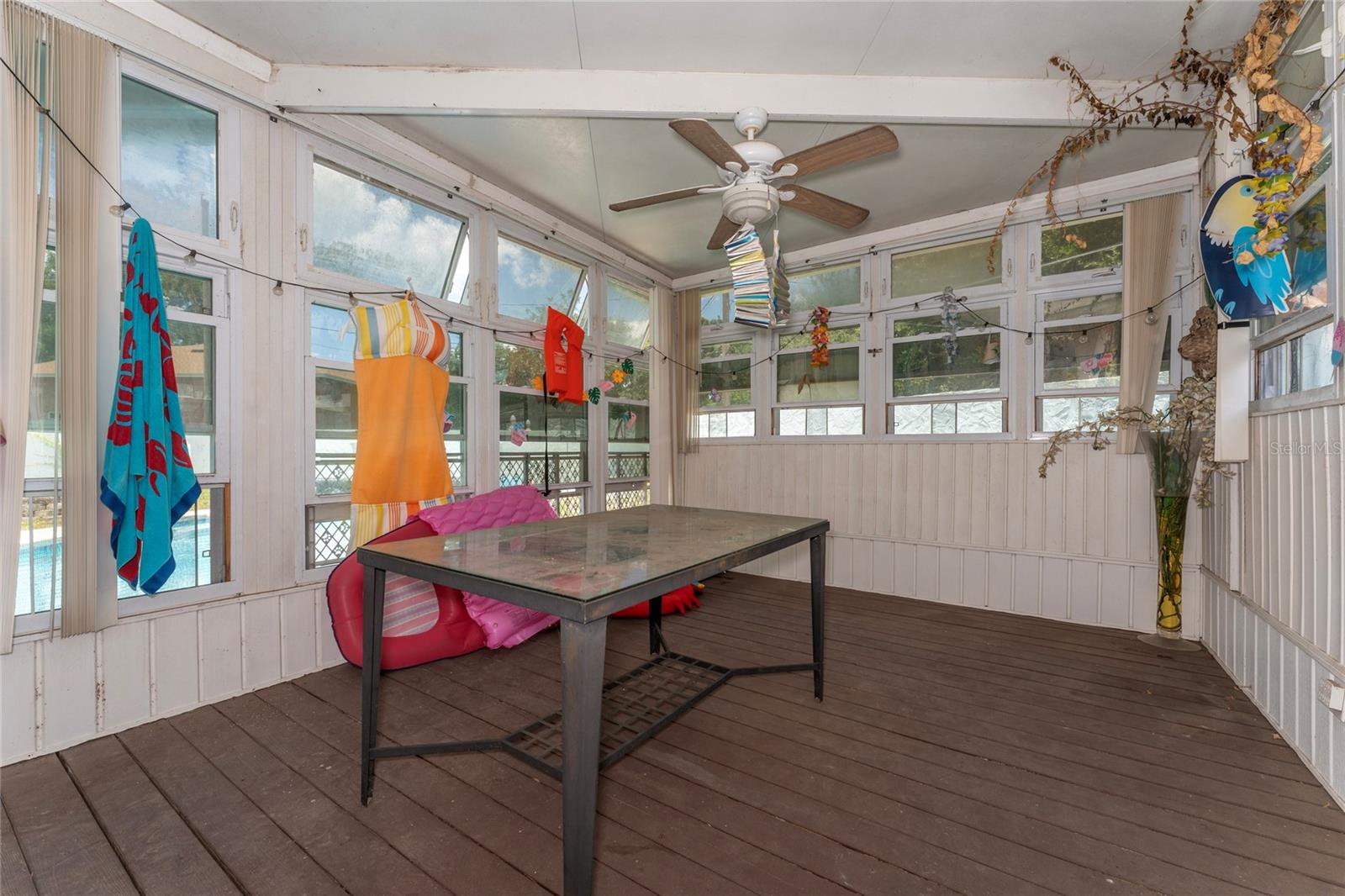 EAST VIEW PKWY - Residential