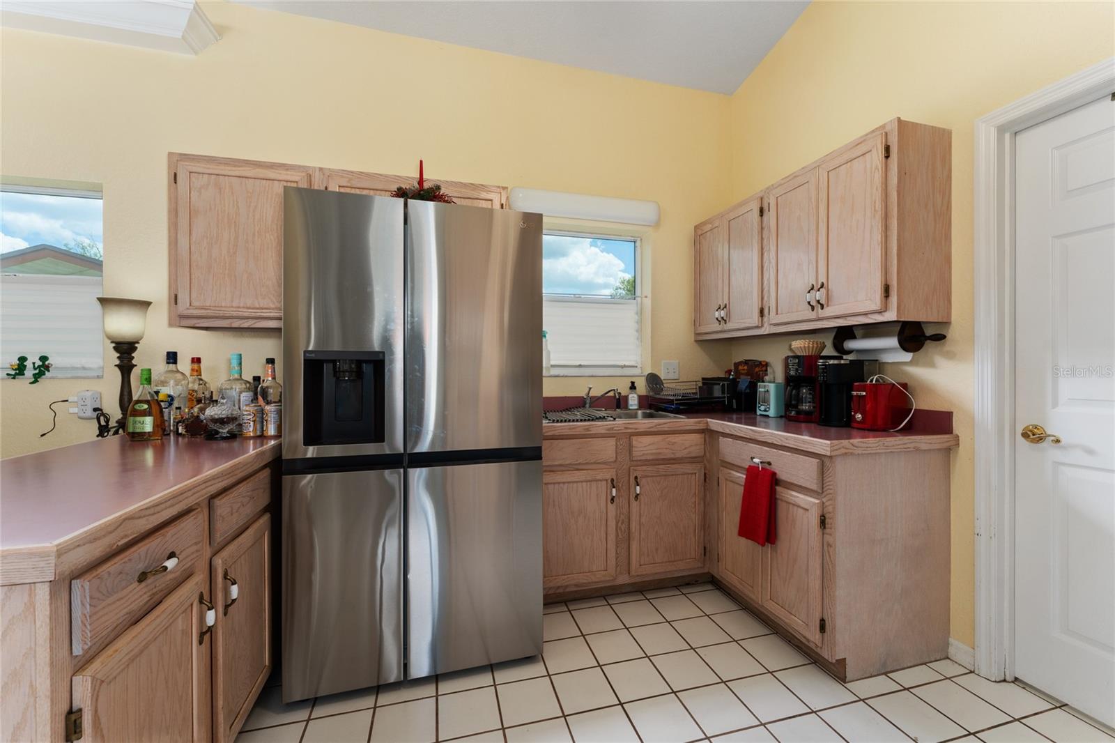 EAST VIEW PKWY - Residential