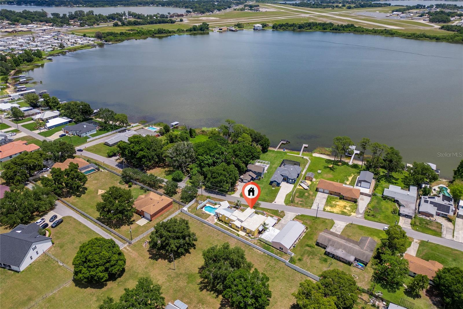 EAST VIEW PKWY - Residential