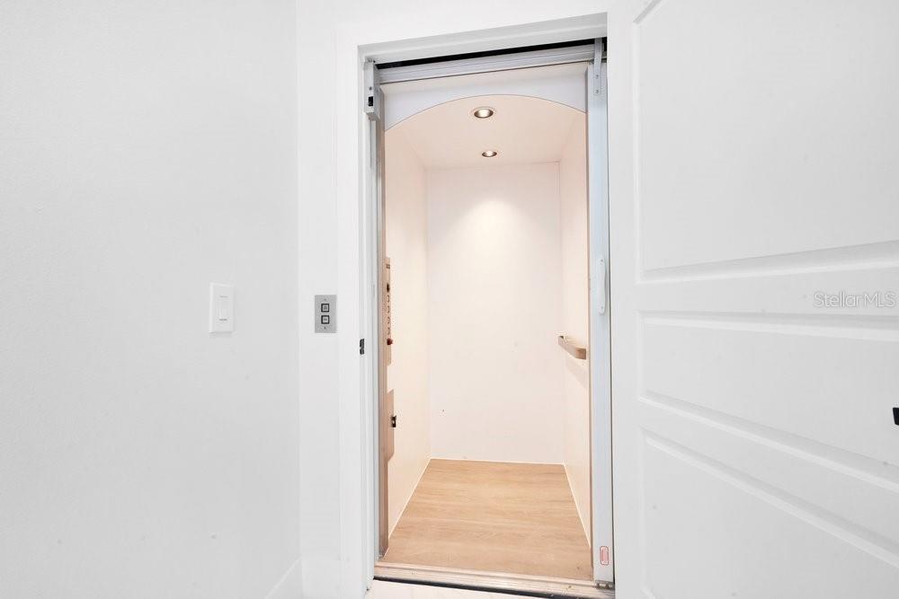 VIZCAYA PH 01 45/29 - Residential