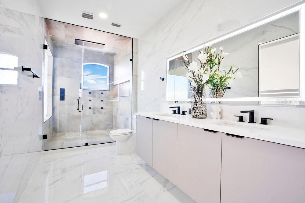 VIZCAYA PH 01 45/29 - Residential