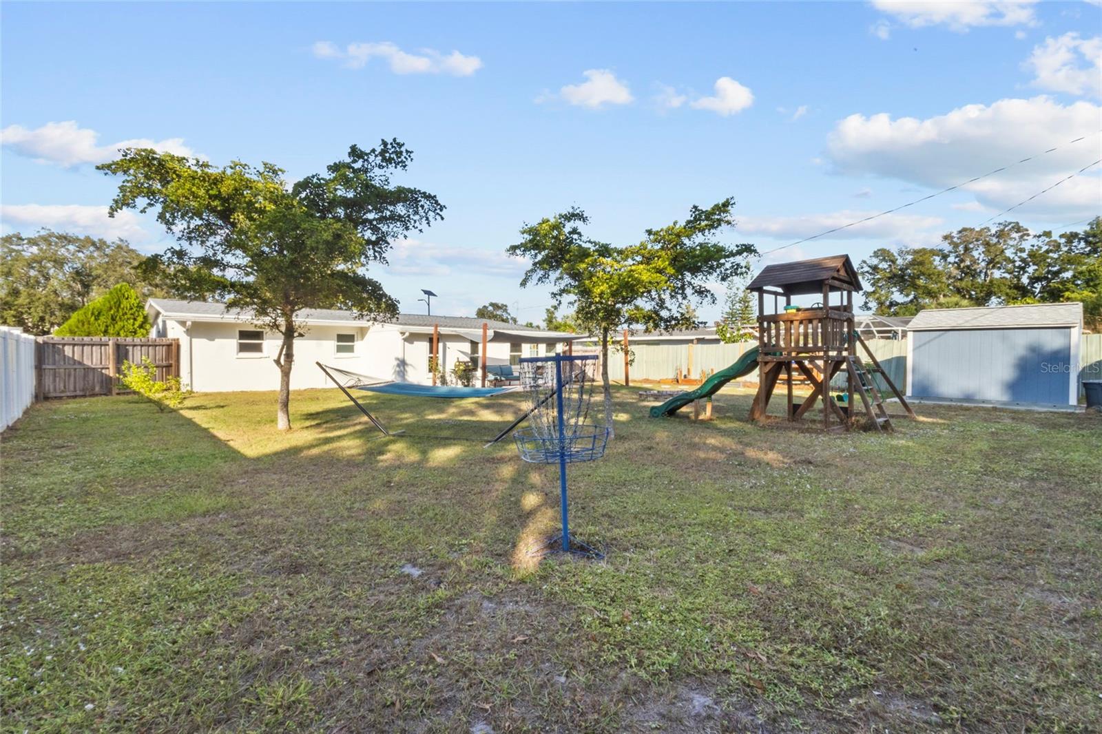 GATEWAY EAST - Residential