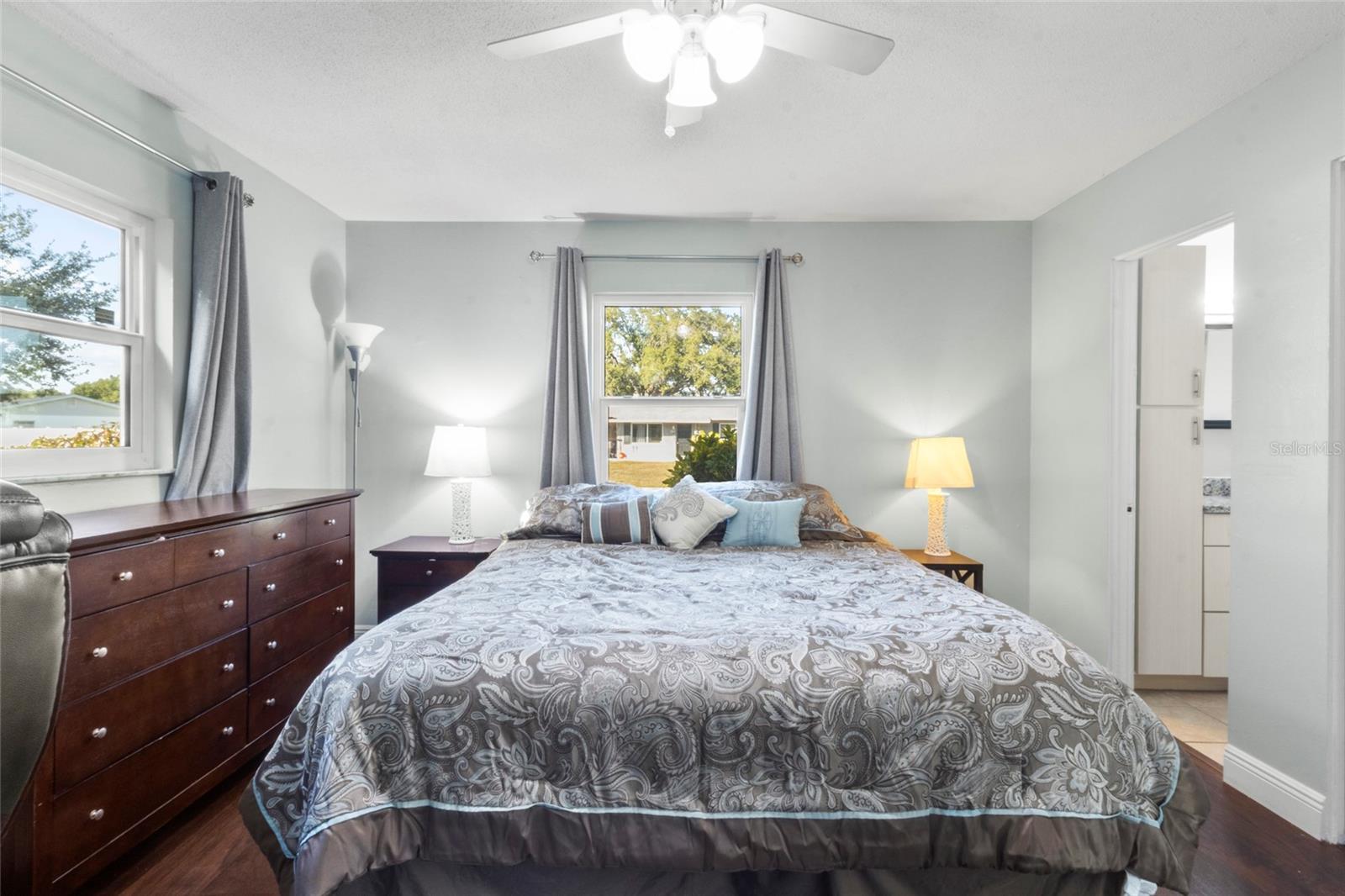 GATEWAY EAST - Residential