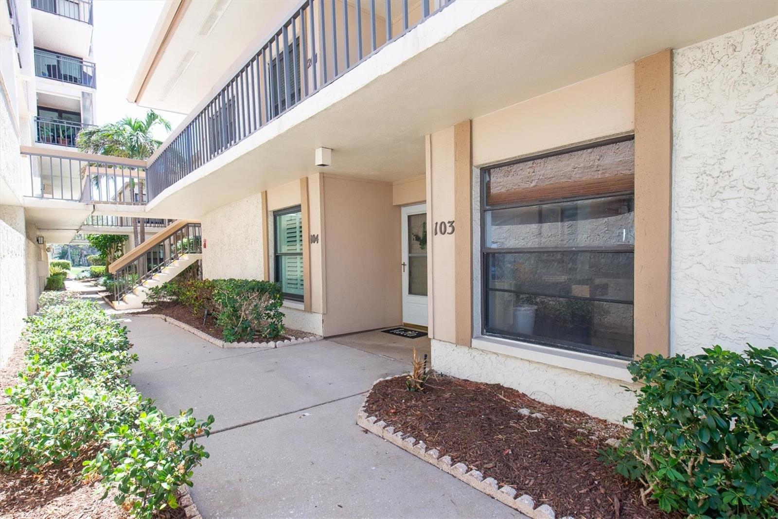 6279 SUN BOULEVARD 103