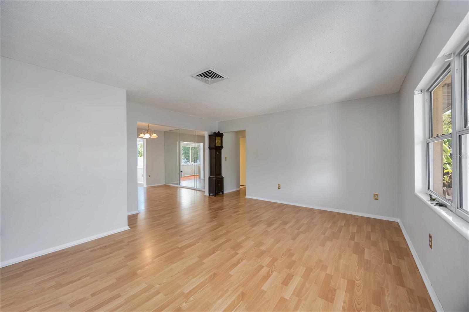 2606 BISMARK WAY