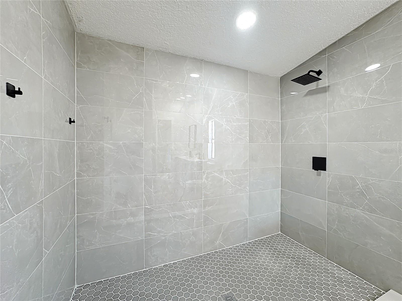 CANAVERAL ACRES 1 - Residential