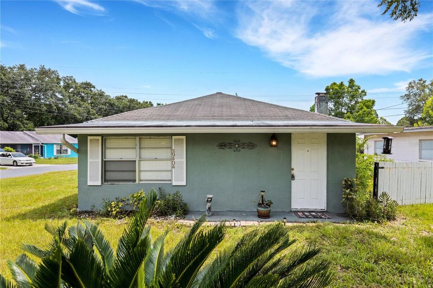 *****PRICE REDUCTION!  SELLER INSTALLING NEW ROOF BEFORE CLOSING AND WATER HEATER.  
Welcome to the beautiful Zephyrhills, Pasco county's largest growing city. Ranch style home with laminate floors throughout, updated kitchen with granite counter tops and tile backsplash. Situated on a corner lot that is nearly a quarter acre and includes an oversized detached one car garage/workshop. You don't want to miss out on this fabulous solid block home, located in the heart of Zephyrhills 2 minutes from downtown, some of the attractions and amenities includes Brewery/axe throwing, Arcade, billiards, café, car shows, motorcycle shows, market festivals, touch a truck, seafood, Latin food, boba tea, Vietnamese cuisine, Zephyrhills park, New Hercules park, Veterans park, 4th of July fireworks show, water park, and playgrounds, also within close proximity of municipal airport, air plane museums, sky dive city, Hillsborough river state park fishing and kayaking activities just to name a few. Schedule your appointment today before this gem is gone.