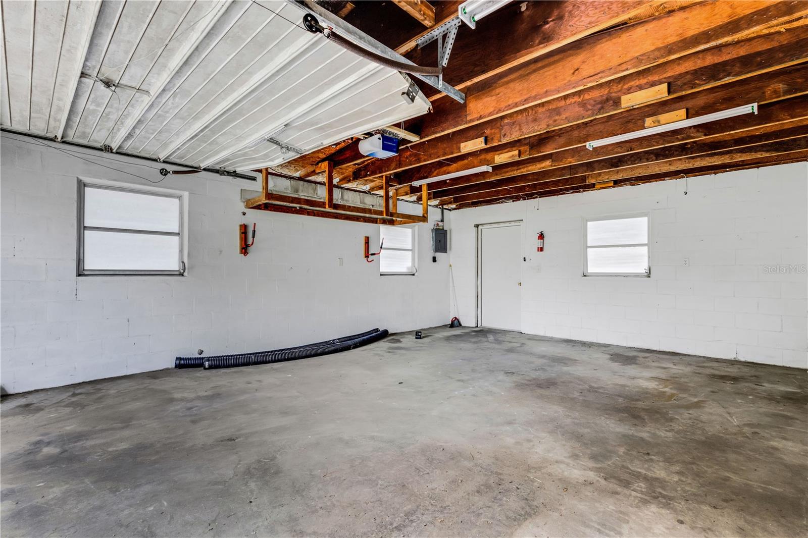 ZEPHYR HEIGHTS 1ST ADD - Residential